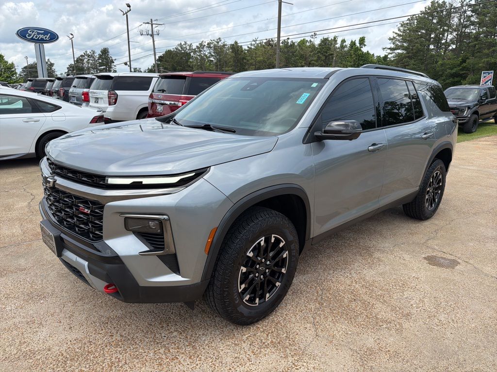 View vehicle photo 4