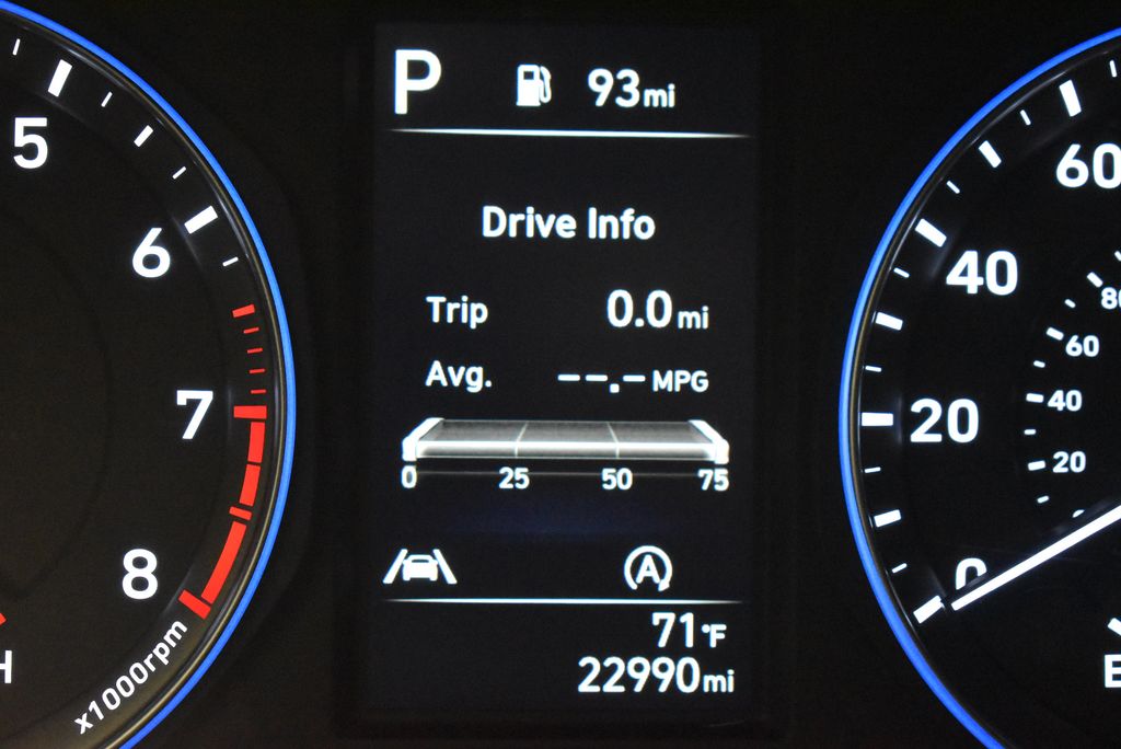 2023 Hyundai Kona SEL 22