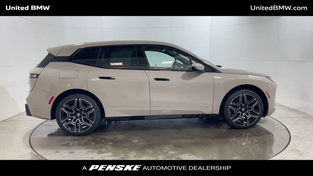 2026 BMW iX  9