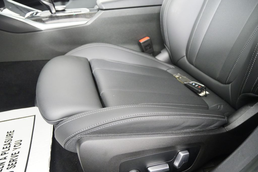 2022 BMW 3 Series 330i 10