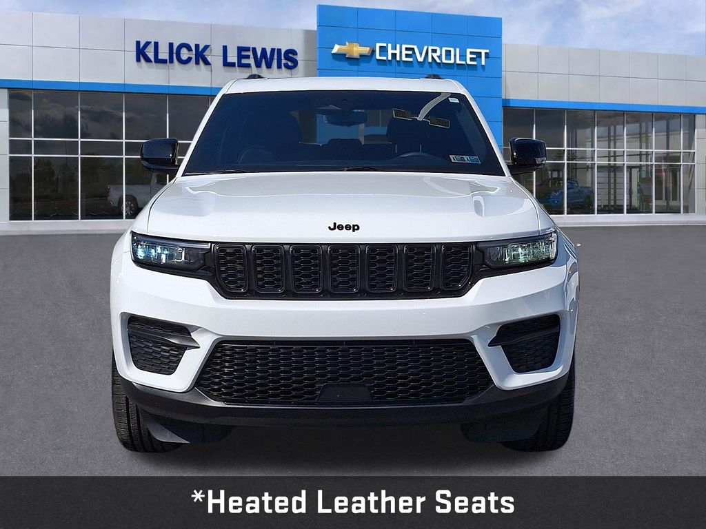 2023 Jeep Grand Cherokee Altitude X White/off-white at Carlisle Cadillac Buick GMC