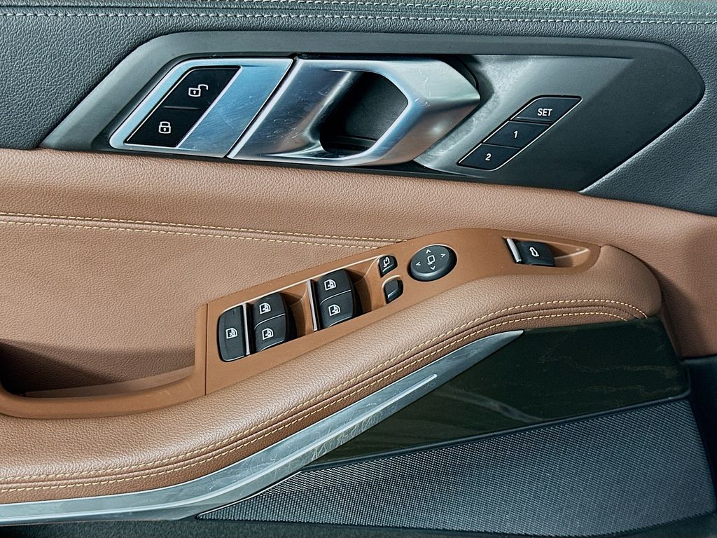 Thumbnail: 2022 BMW X5 - 18