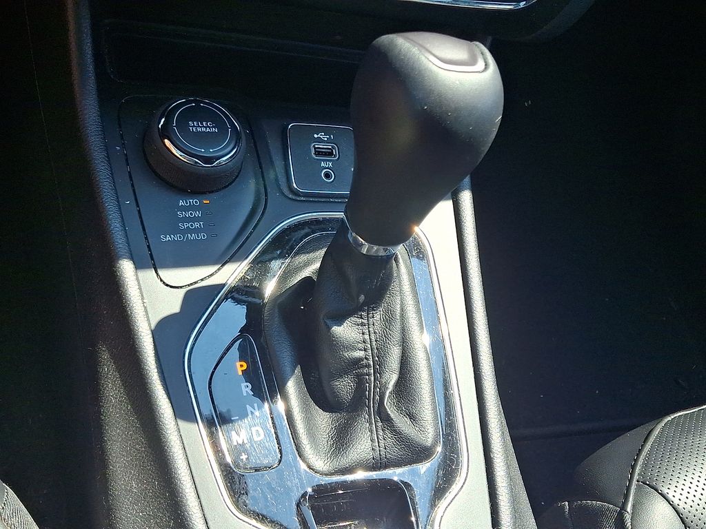 Used 2020 Jeep Cherokee SUV