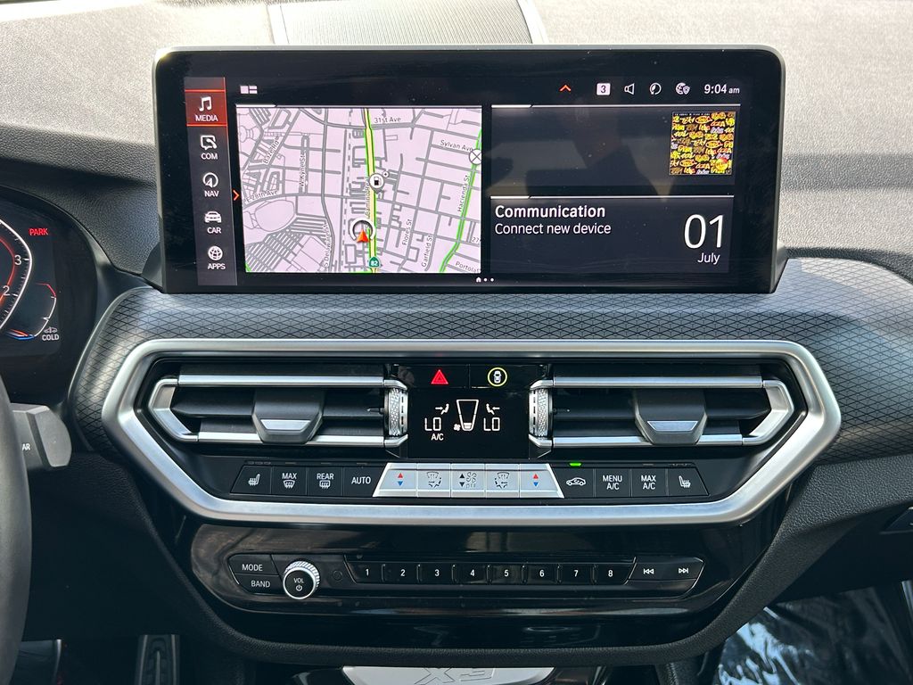 Thumbnail: 2022 BMW X3 - 24