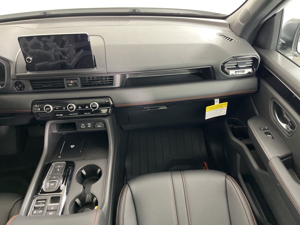 Thumbnail: 2025 Honda Pilot - 16