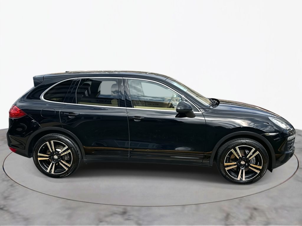 Thumbnail: 2014 Porsche Cayenne - 8