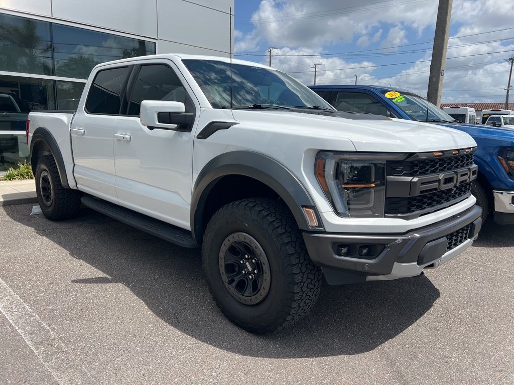 Oxford White 2023 Ford F-150 Raptor SuperCrew 4WD Pickup Truck Four-Wheel Drive Automatic