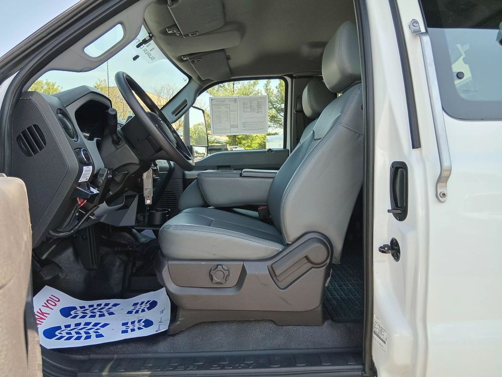 2023 Ford F-650 Diesel 