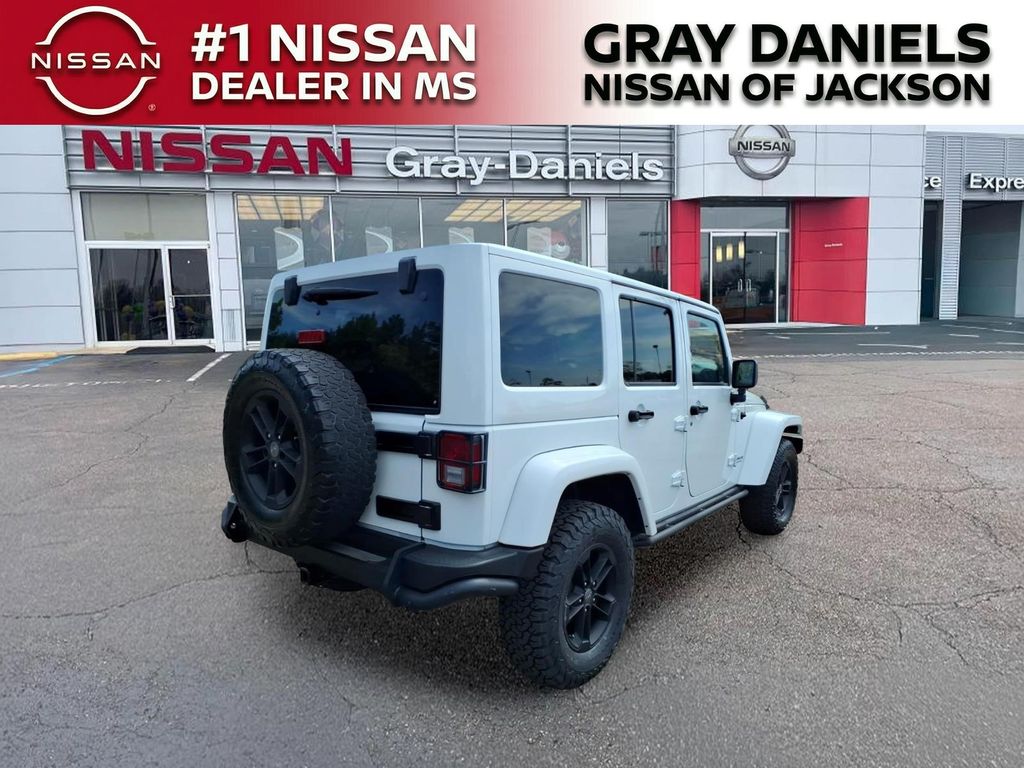Used 2017 Jeep Wrangler SUV