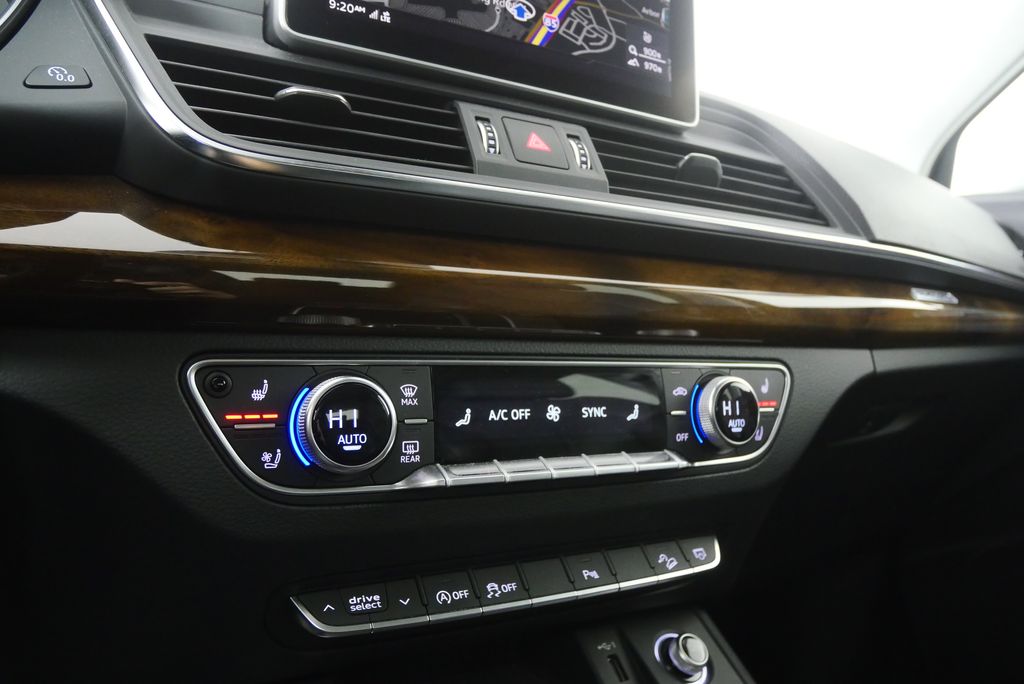 Thumbnail: 2018 Audi Q5 - 26