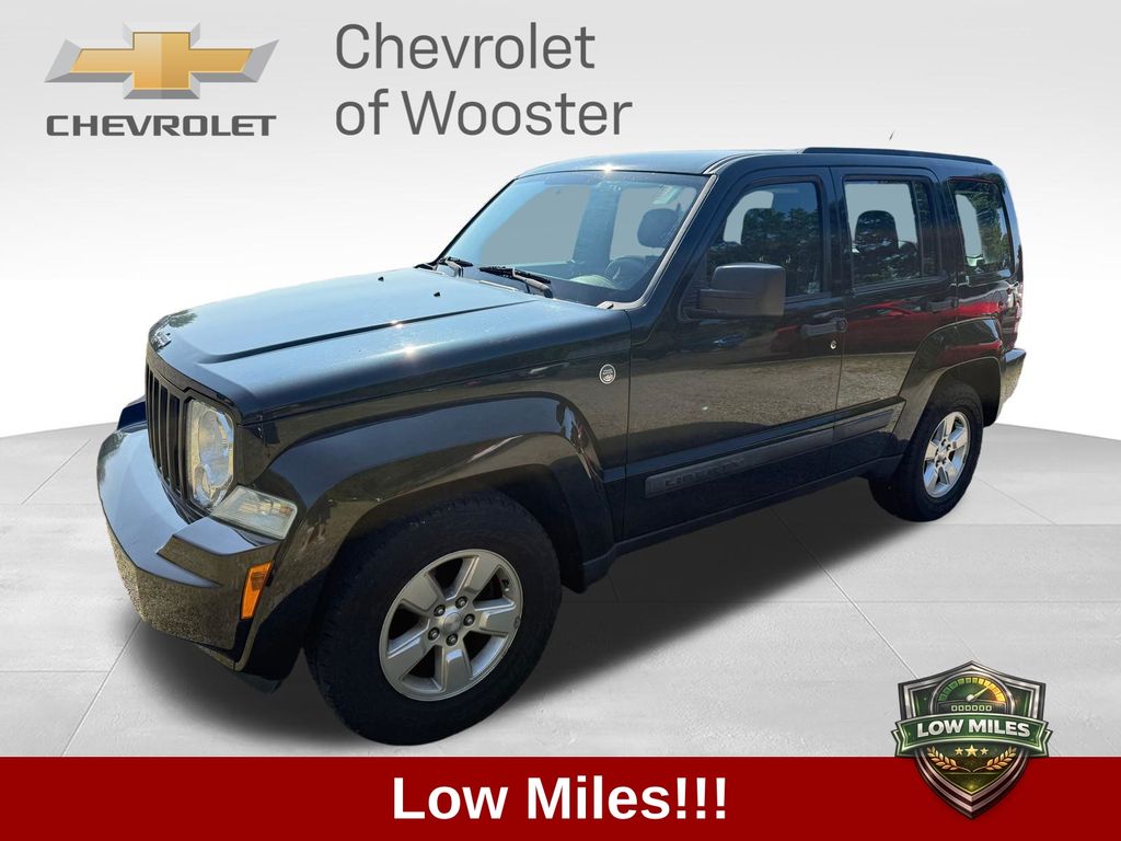Black Forest Green Pearlcoat 2012 Jeep Liberty SUV / Crossover Four-Wheel Drive 4-Speed Automatic