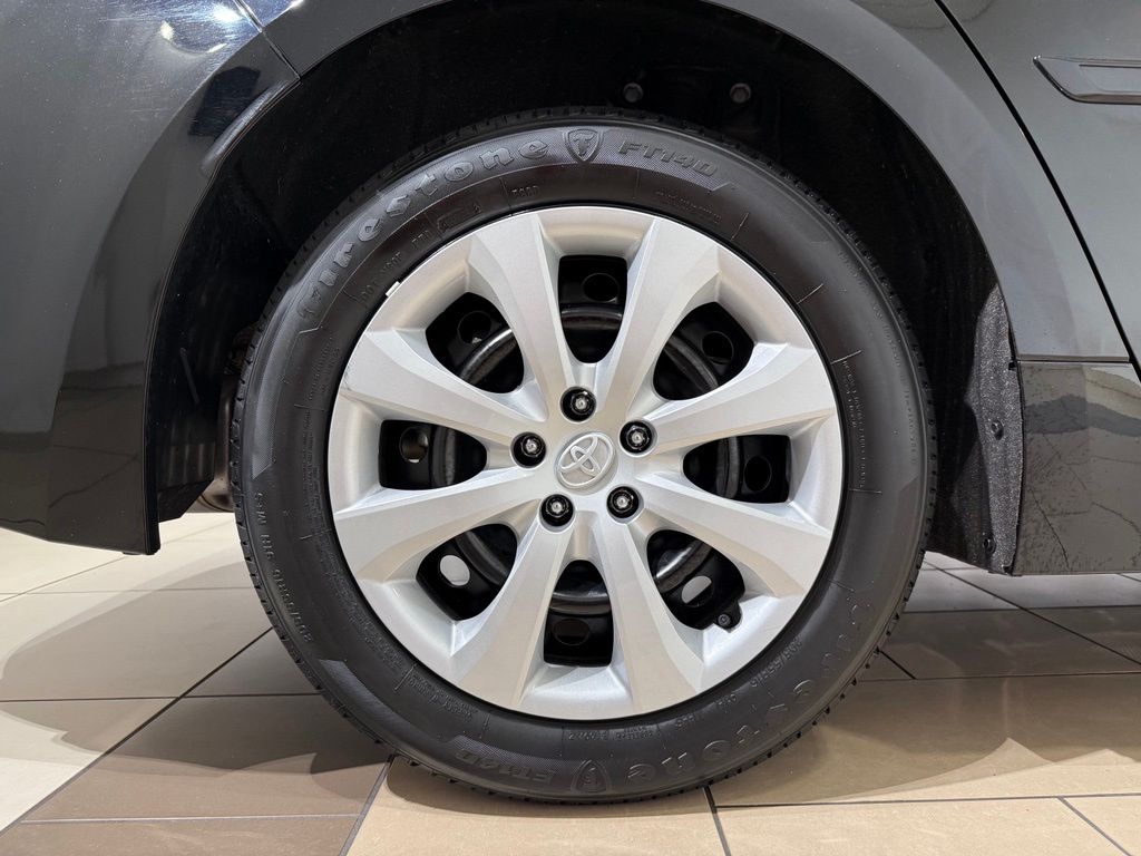 Thumbnail: 2024 Toyota Corolla - 9