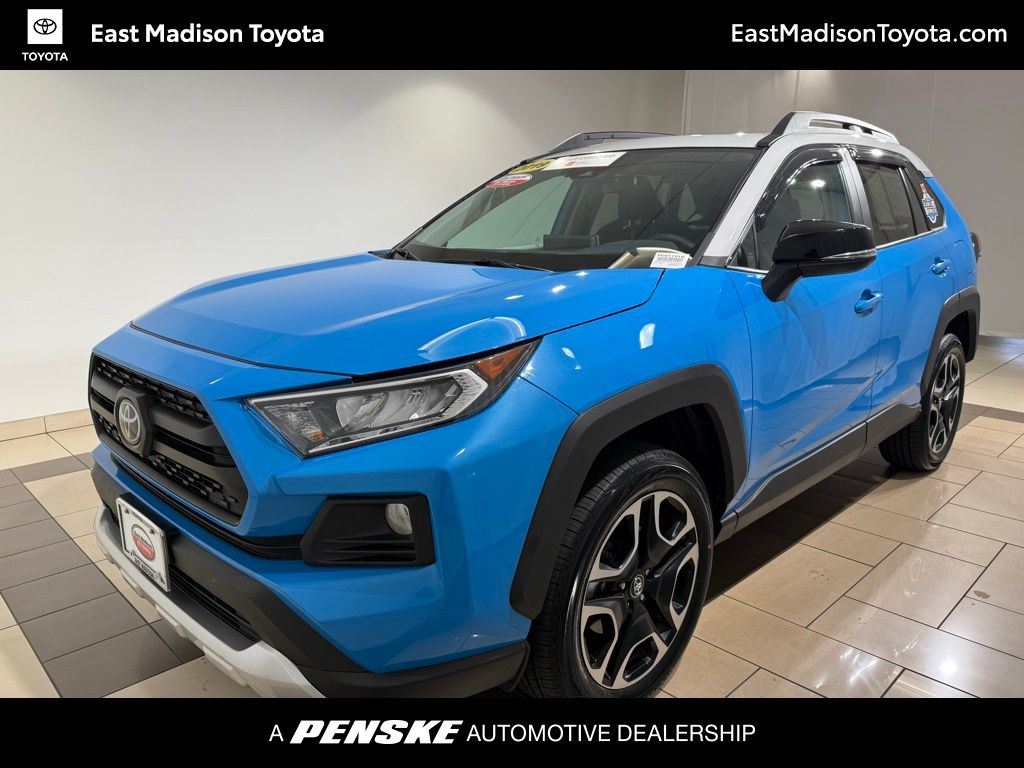 Thumbnail: 2019 Toyota RAV4 - 1