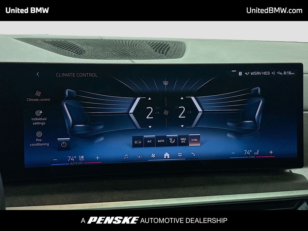 Thumbnail: 2024 BMW X7 - 11