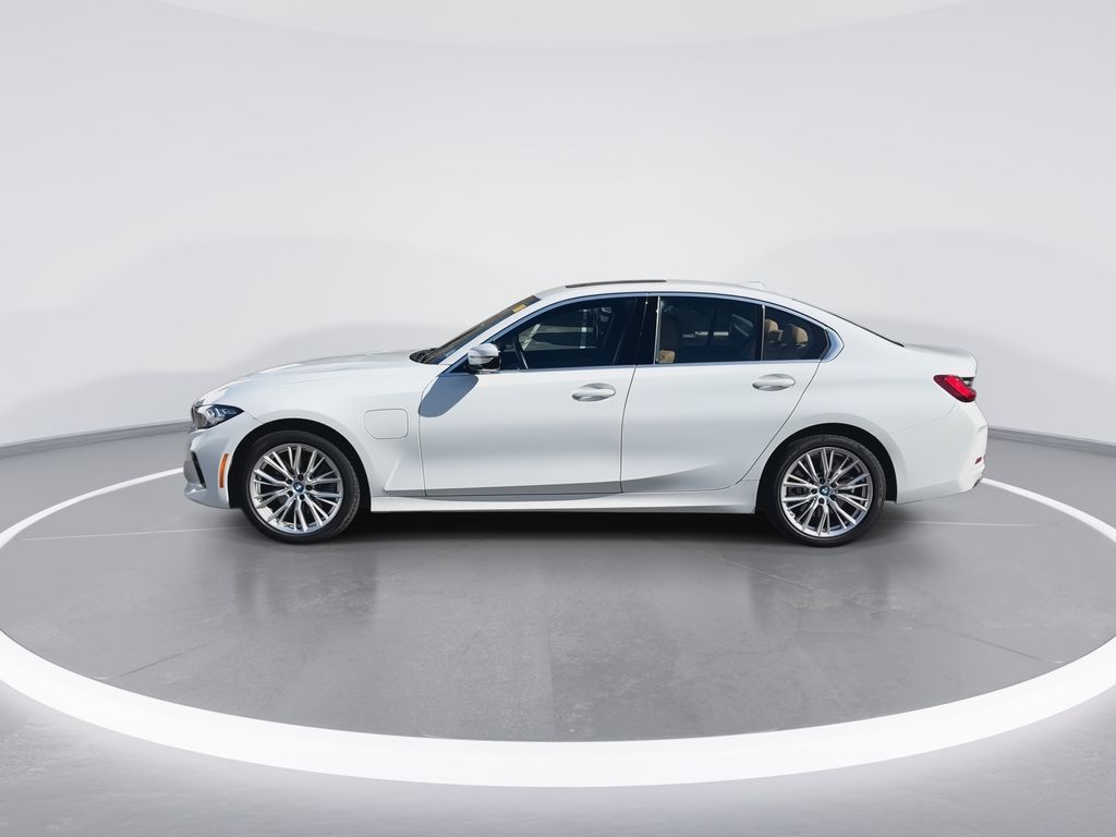 Thumbnail: 2024 BMW 3 Series - 5