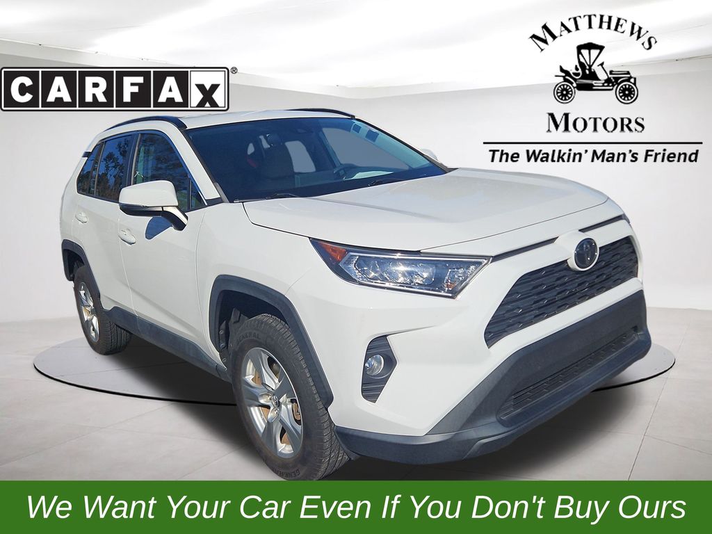2020 Toyota RAV4 XLE FWD