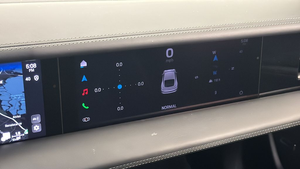 Thumbnail: 2025 Porsche Taycan - 28