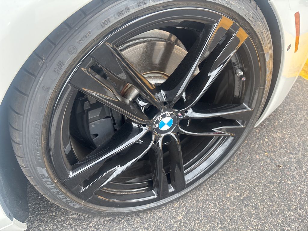 Thumbnail: 2016 BMW 6 Series - 9