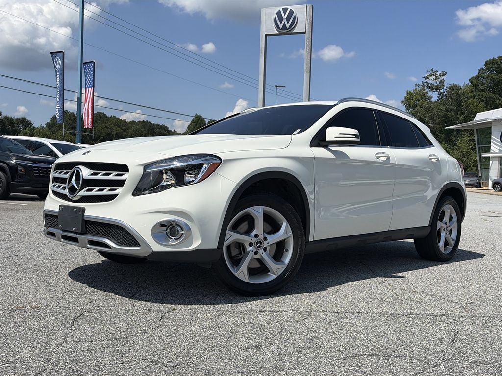 2018 Mercedes-Benz GLA Blanco (Polar White) SUV/Crossover Tracción delantera 7 velocidades Automática