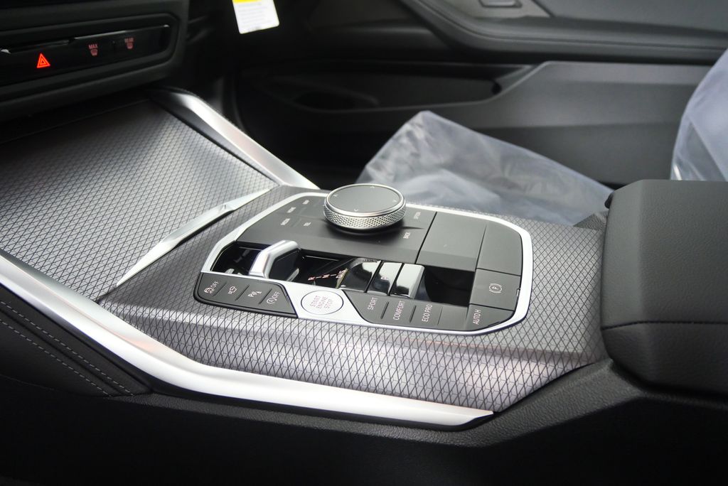 Thumbnail: 2026 BMW 4 Series - 22