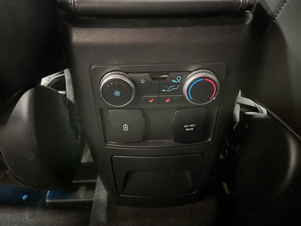 Used 2022 Blue Metallic Ford Platinum image 35