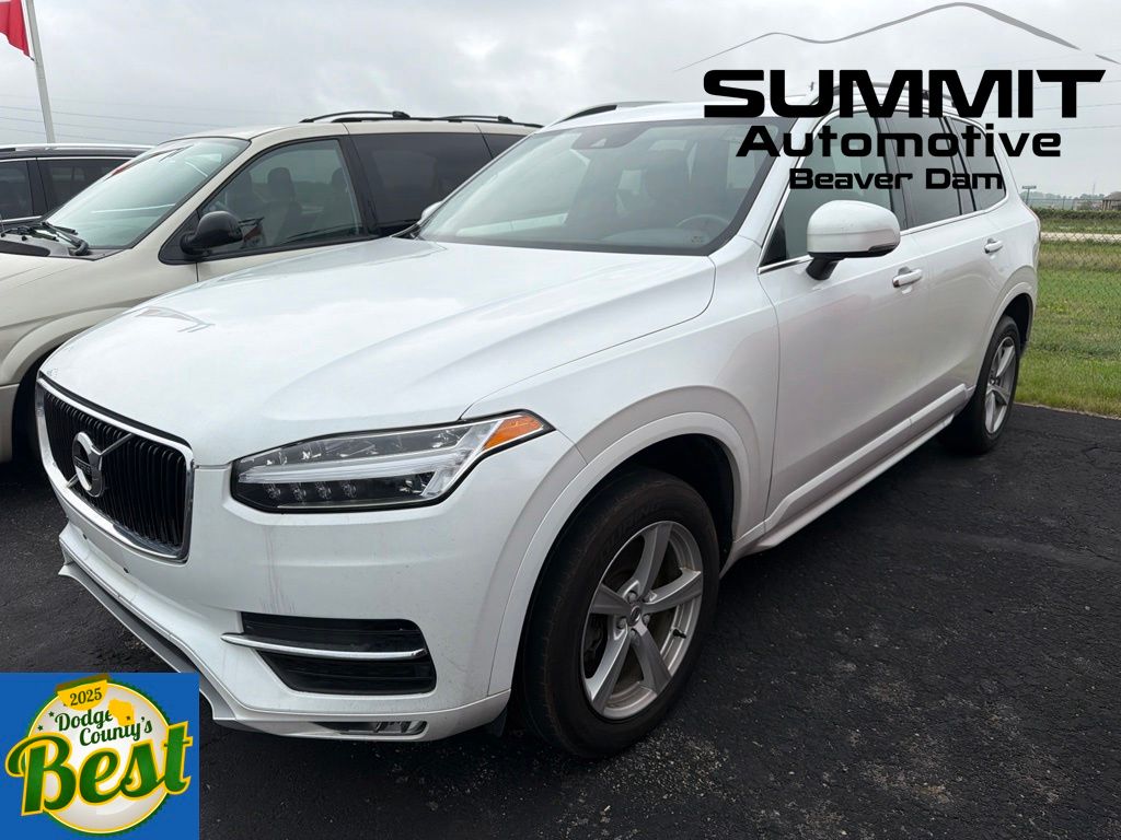  2018 Volvo XC90 T5 Momentum 7-Passenger AWD   