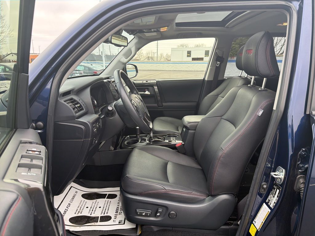 Thumbnail: 2024 Toyota 4Runner - 19