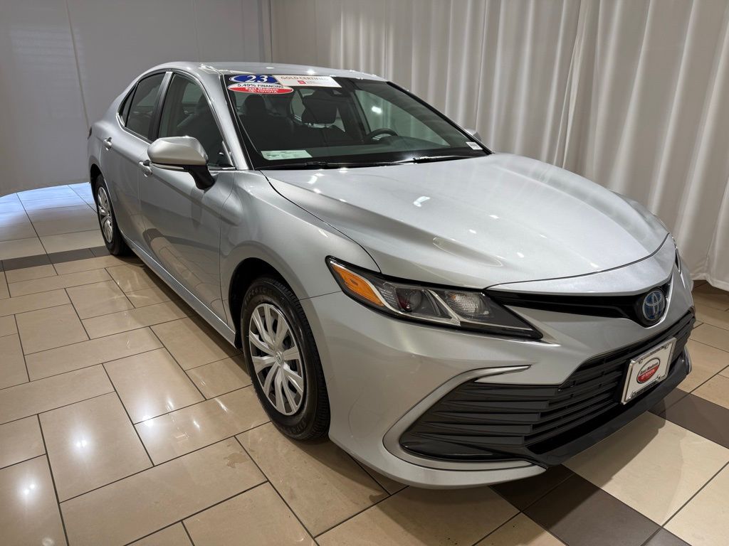 Thumbnail: 2023 Toyota Camry - 7