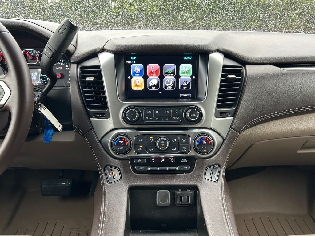Thumbnail: 2018 Chevrolet Tahoe - 15