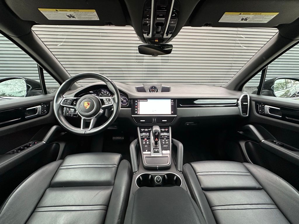 2022 Porsche Cayenne  28