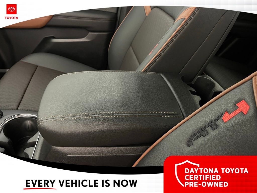 Used 2025 GMC Canyon Truck