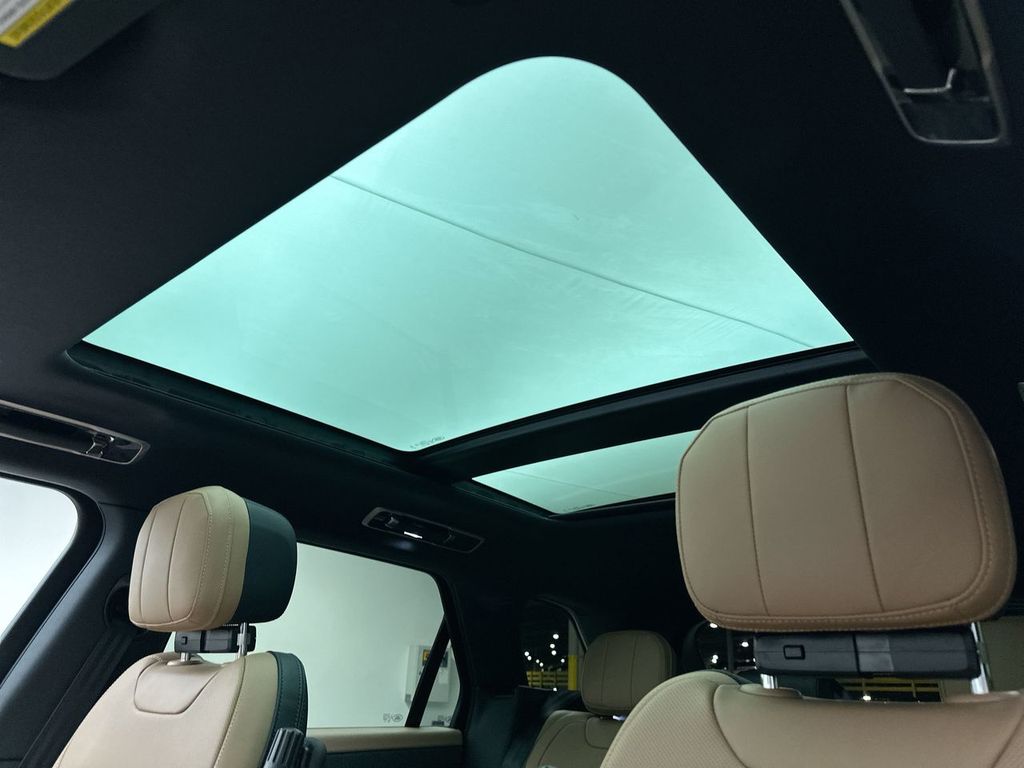 Thumbnail: 2026 Land Rover Range Rover Sport - 19