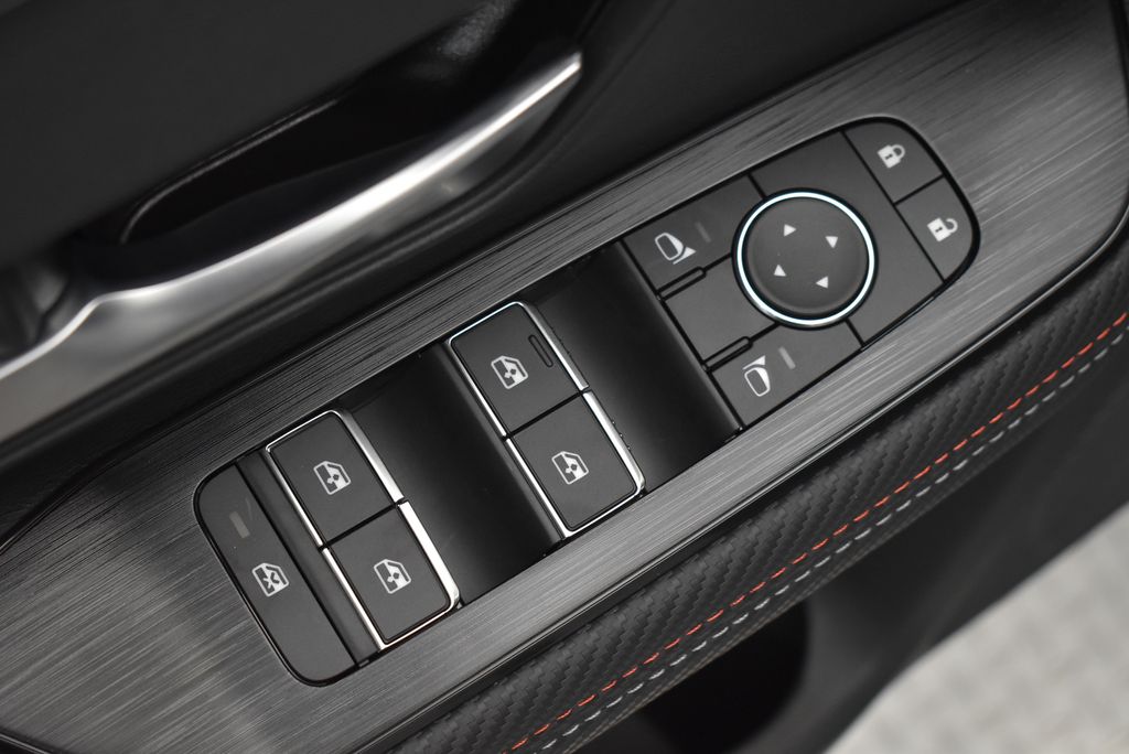 Thumbnail: 2026 Nissan Kicks - 12