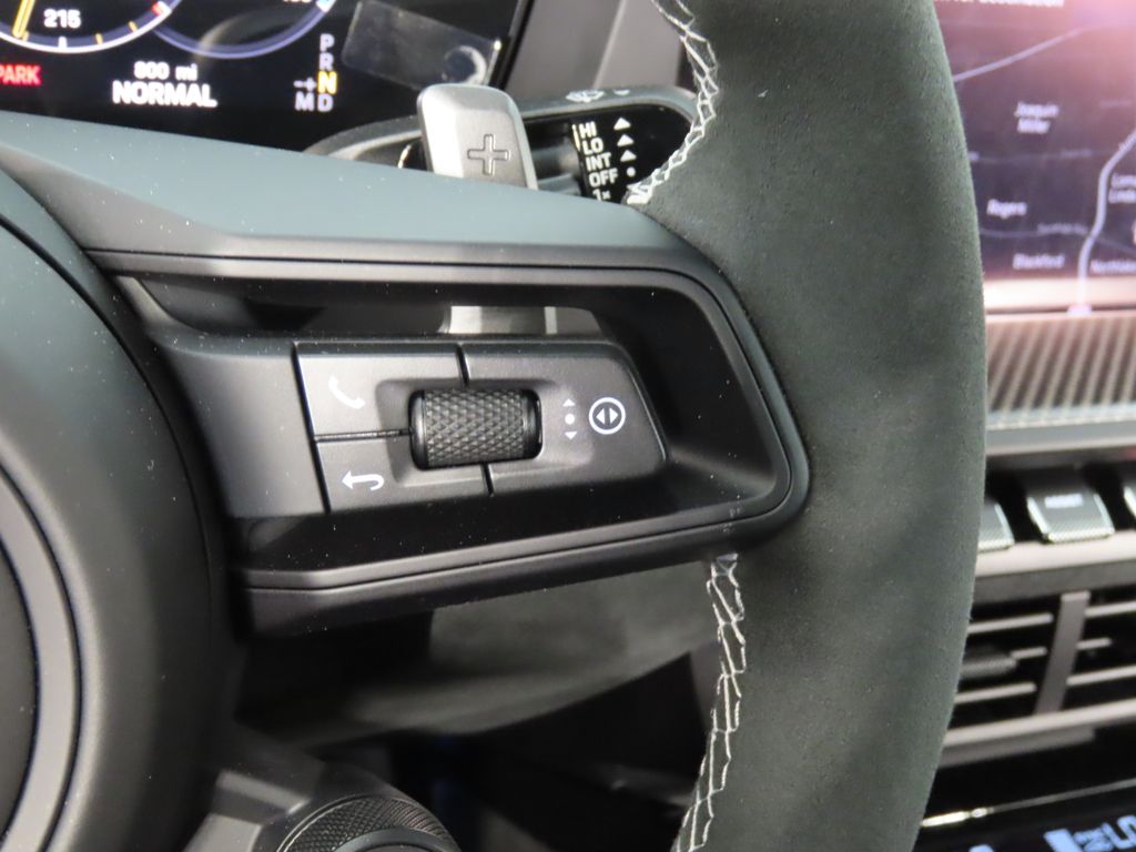 Thumbnail: 2026 Porsche 911 - 21