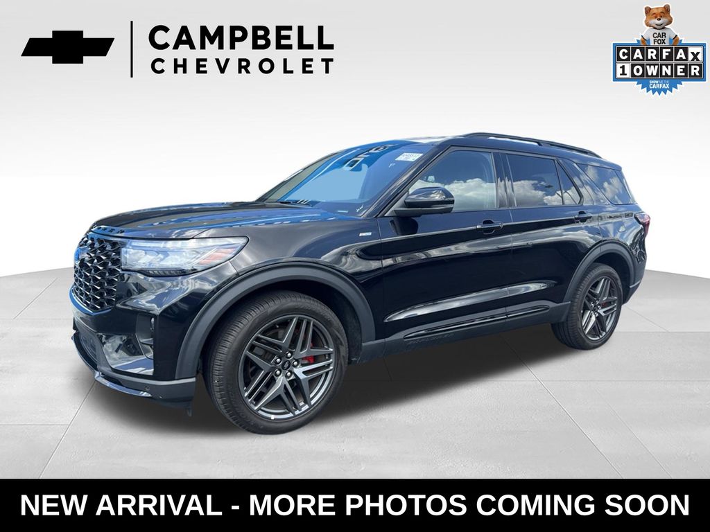 2025 Ford Explorer ST-Line AWD