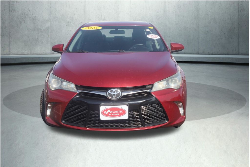 Used 2015 Toyota Camry SE with VIN 4T1BF1FK8FU976076 for sale in Lynn, MA