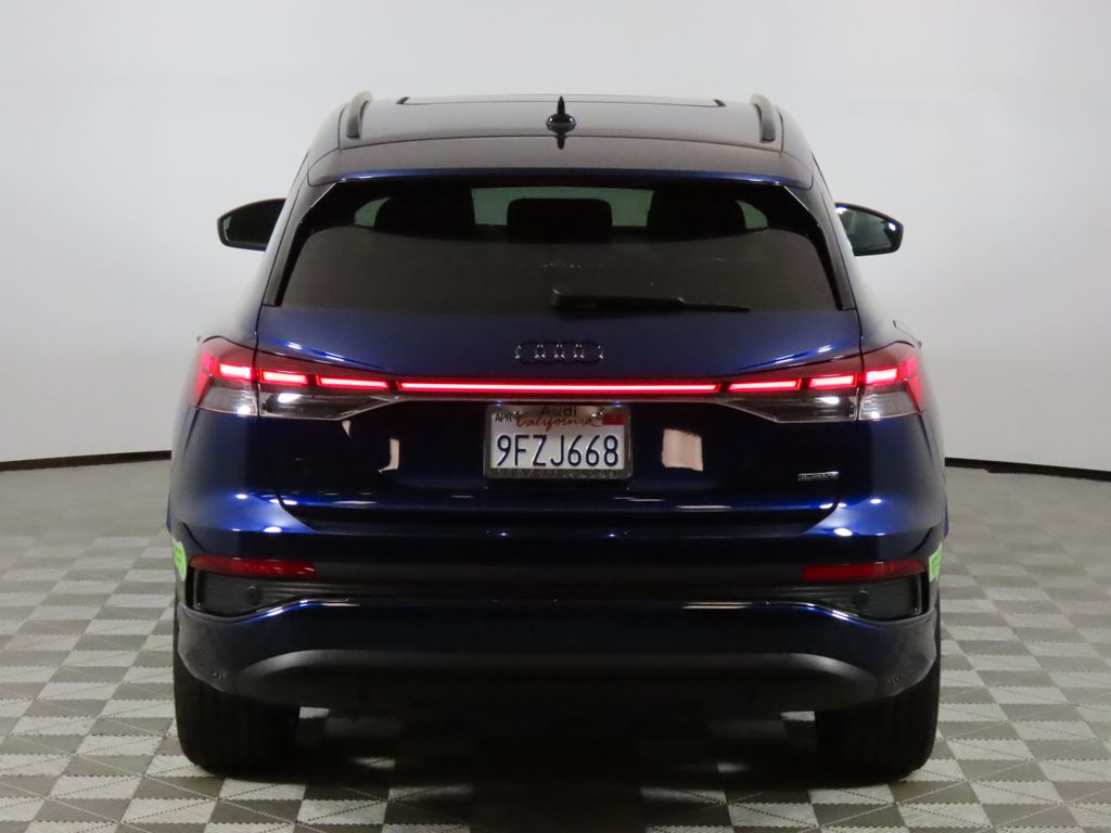 Thumbnail: 2023 Audi Q4 e-tron - 4