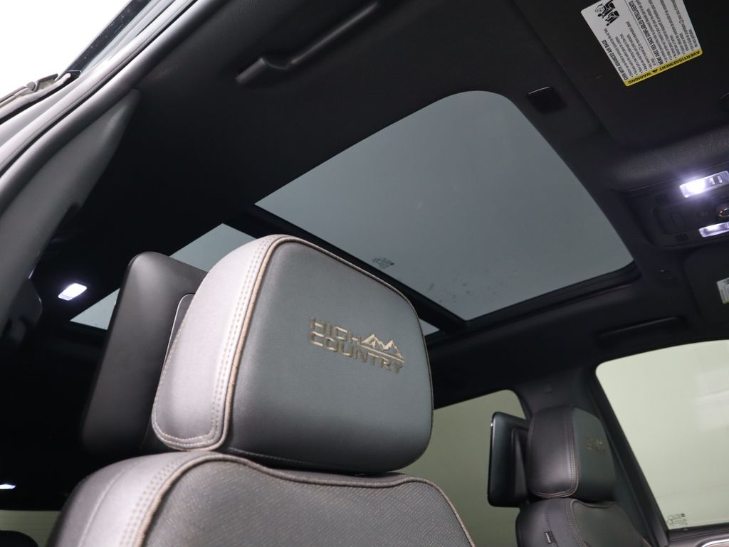 Thumbnail: 2023 Chevrolet Tahoe - 19