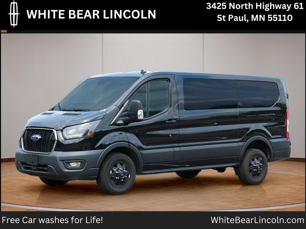 2023 Ford Transit Cargo Negro (Black Metallic) Van Tracción en las cuatro ruedas 