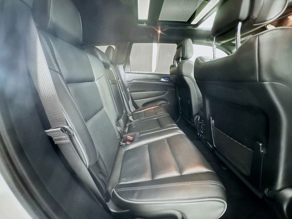 Used Car 2020 Jeep Grand Cherokee  Overland For Sale Under $30,000 In Austin, Texas