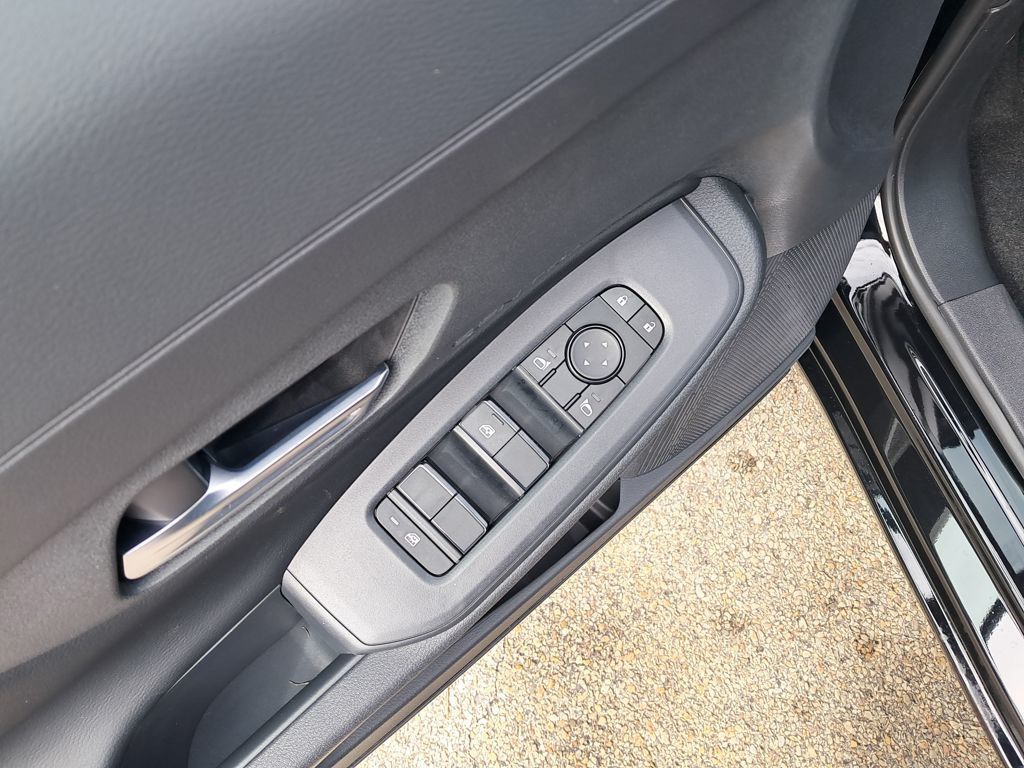 2026 Nissan Sentra SV - 11