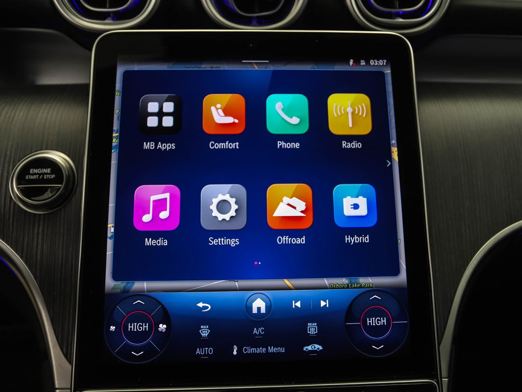 Thumbnail: 2025 Mercedes-Benz GLC - 15