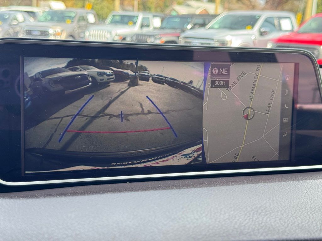 LexusRX11
