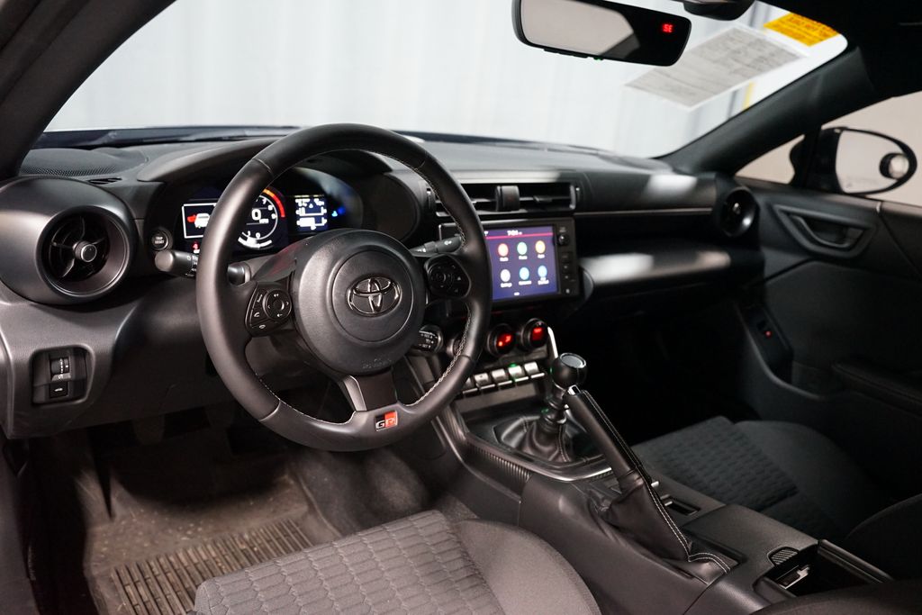 Thumbnail: 2024 Toyota GR86 - 7