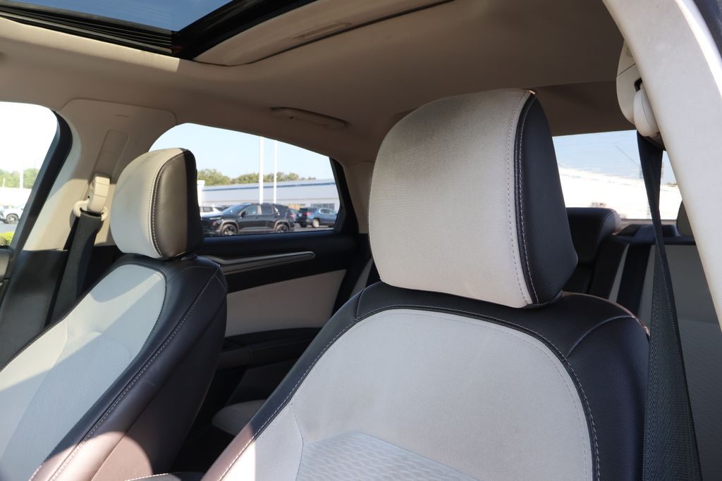 Thumbnail: 2020 Ford Fusion - 11