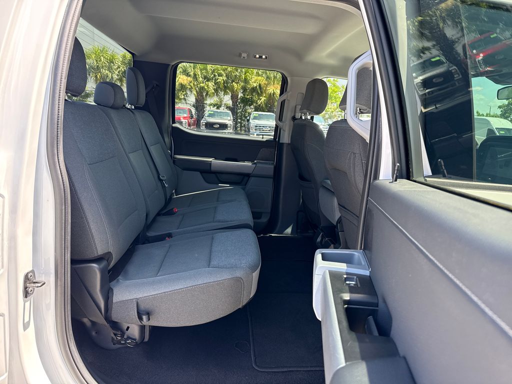Certified Used 2025 White Ford XLT image 27