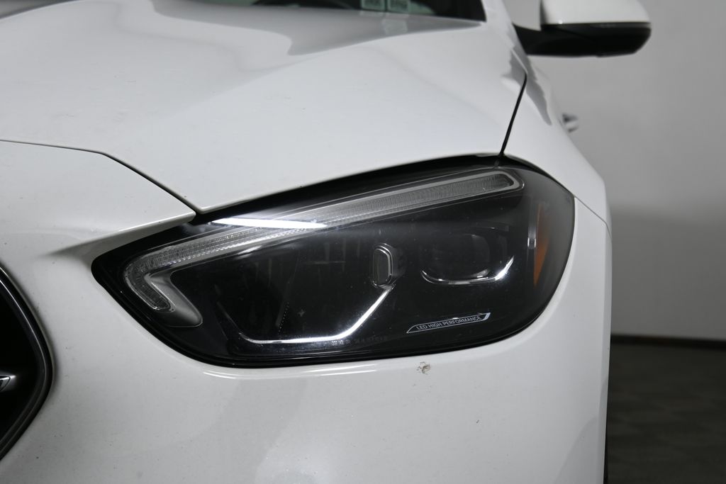 Thumbnail: 2023 Mercedes-Benz C-Class - 10