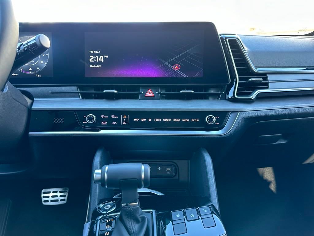 2025 Kia Sportage X-Pro photo