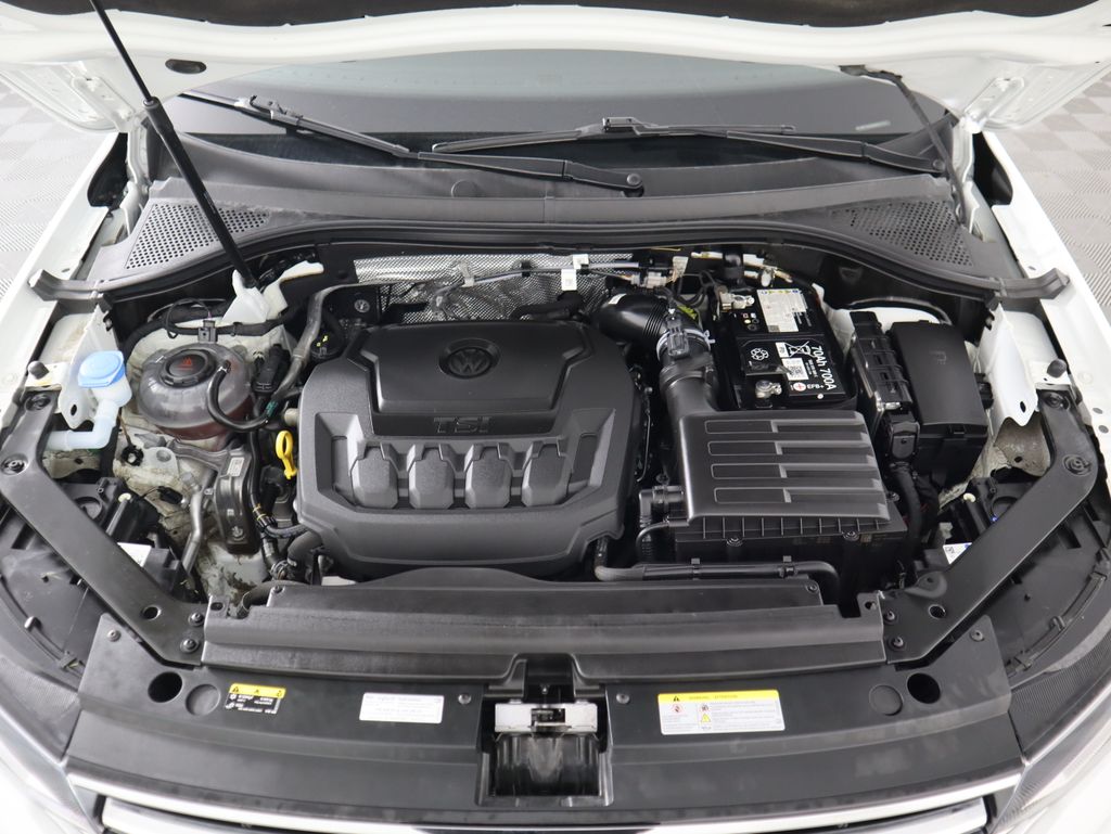 Thumbnail: 2024 Volkswagen Tiguan - 30