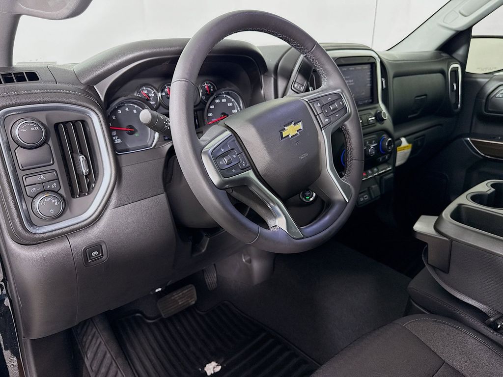 Thumbnail: 2021 Chevrolet Silverado 1500 - 9